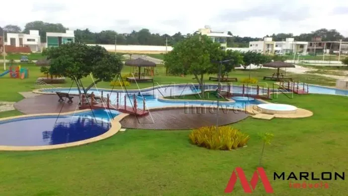 Terreno em Condomínio Vila Dos Lagos, plano, 435m², lado da sombra.