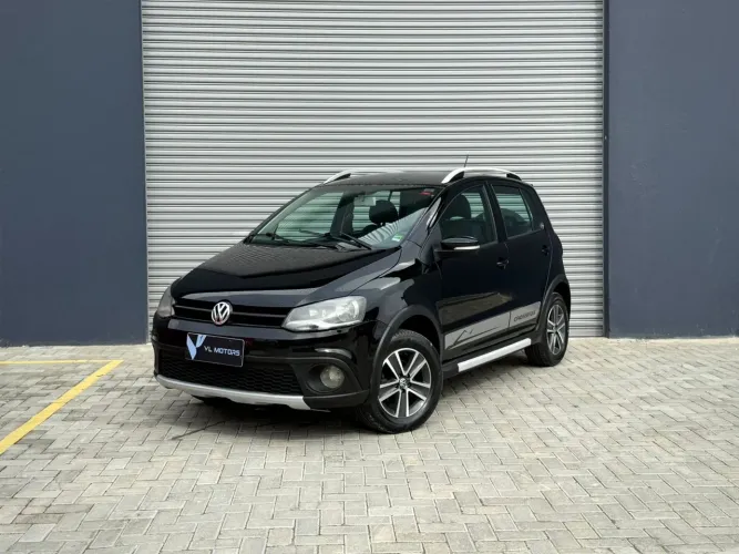 Volkswagen Crossfox 1.6 MI Total Flex 8V 5P 2011