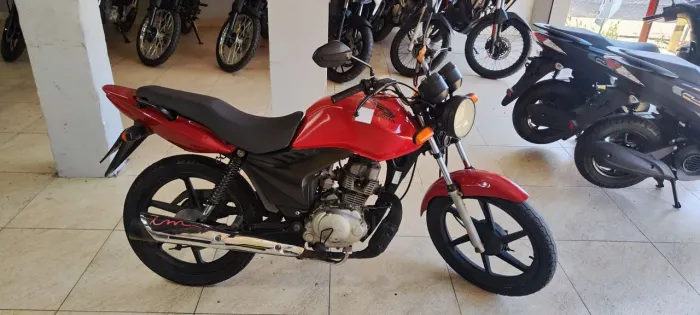 HONDA CG FAN 125 VERMELHA 2012 Shalon veículos Cariacica