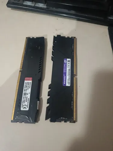 Memória DDR4 16gb(2x8)