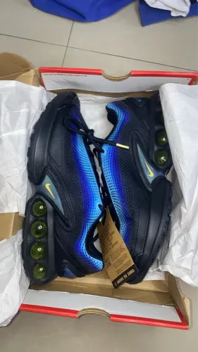 Nike Air Max DN ?Hyper Blue SE?