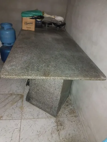 Vendo essa mesa de mármore 190por 100