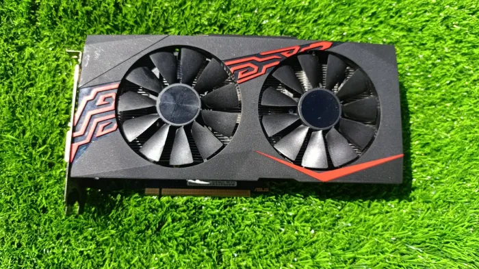GTX 1060 5GB ASUS Dual Fan até 3x S/juros