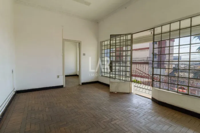 Casa com 5 Quartos à venda, 300m² - Alto Barroca