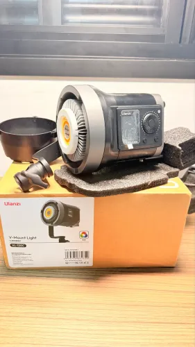 Luz Profissional Ulanzi 120w RGB