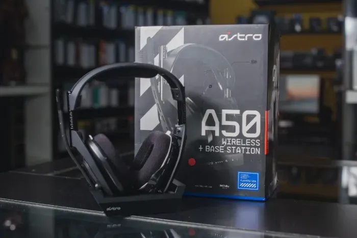 Headset Gamer Sem Fio Astro A50 + Base Station Gen 4 com Áudio Dolby para PS4, PC, Mac -