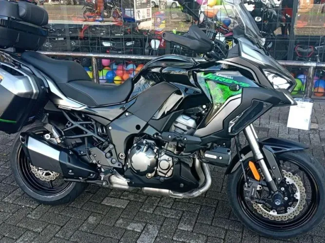 KAWASAKI VERSYS 1000 GT 2022