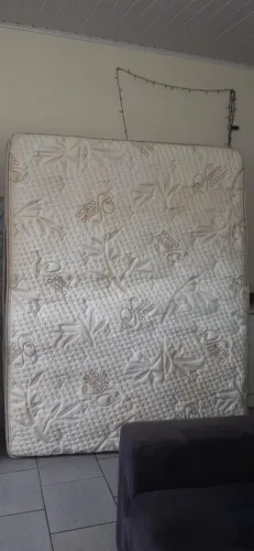 Colchão Queen 158x198 Higienizado casal molas ensacadas