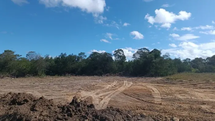 Terrenos 6,5x25 nas Três Vendas, Pelotas.