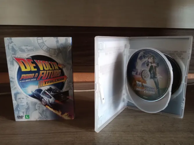 Dvd Trilogia De Volta Para o Futuro 