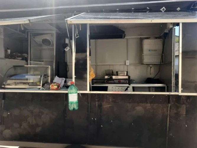 Venda de um Ford Truk 