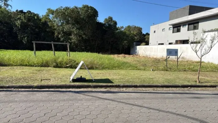 Terreno à venda, 675 m² por R$ 4.000.000,00 - Riviera de São Lourenço - Bertioga/SP