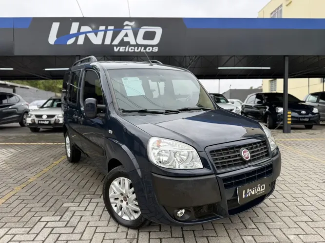 Fiat Doblo Essence 1.8 Flex 16V 5P 2015