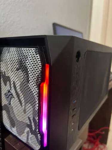 DESKTOP GAMER