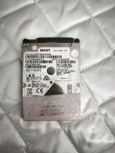 HD 500GB Notebook 2.5 HGST (Com Alerta Amarelo / Ideal Testes ou Reposição)