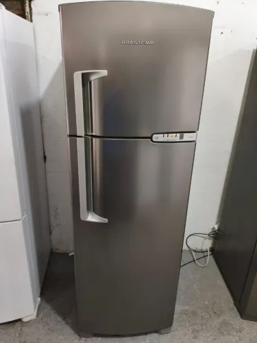 Geladeira Brastemp clean BRM39E FROST FREE 380 litros 127 volts