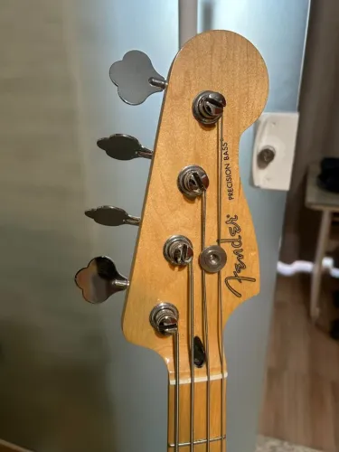 Baixo Fender Precision Original - Macio demais
