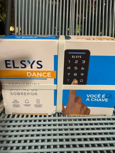 Fechadura eletrônica na caixa - Nova