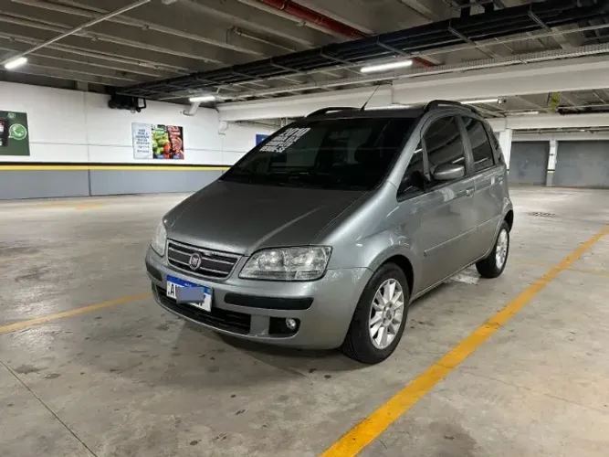 Fiat Idea ELX 1.4 MPI Fire Flex 8V 5P 2010