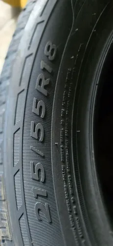 Pneus 215/55/18 goodyear 