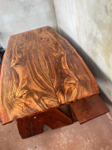Mesa rústica