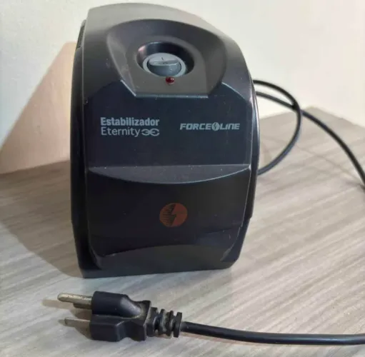 Estabilizador de tensão Forceline Eternity 300VA
