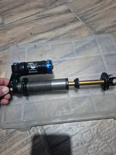 Shock Fox rc4 kashima 267mm todo revisado 