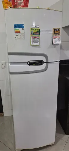 Vendo geladeira consul