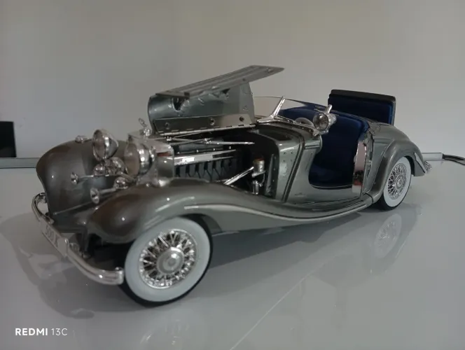 Top Miniatura Mercedes-Benz 500 K Typ Special Roadster 1936 - Maisto - escala 1/18