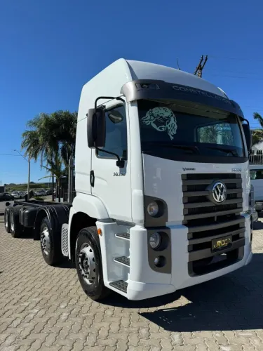 VOLKSWAGEN 30.330 8X2 2021 BITRUCK CALÇADO DE PNEUS
