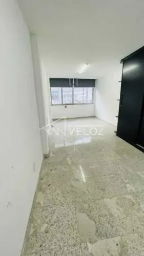 Sala - / Comercial / Centro