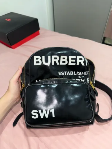 Burberry Logo Print Backpack Original - Preta
