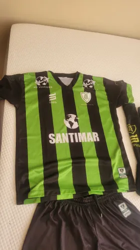 Vendo uniforme futebol do América