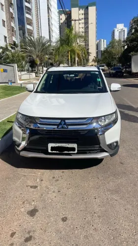 Mitsubishi Outlander 2.0 16V 160cv Aut. 2016