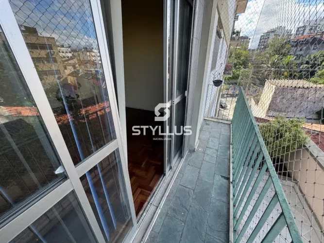 Apartamento em Rua Torres Sobrinho - 75m² (Ref: CA7925)