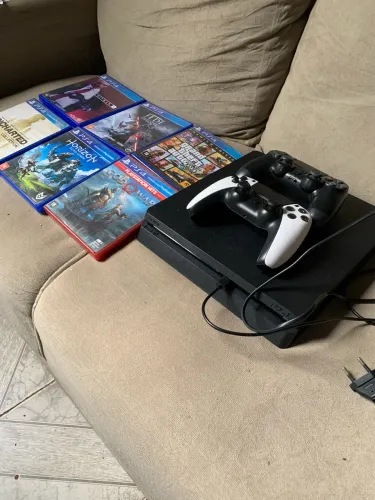 PS4 SLIM