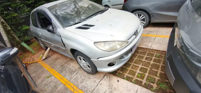 Peugeot 206 Soleil/quiksilver 1.6 16V 110cv 3P 2003
