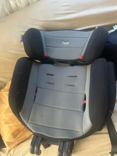 Cadeirinha de Carro para Criança do modelo Cosco Kids Tour preço quase de doação