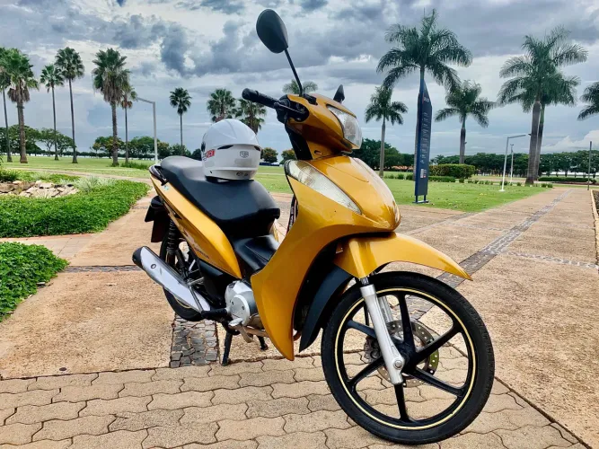 HONDA BIZ 125 EX - EDIÇÃO ESPECIAL