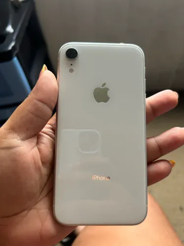 iPhone XR