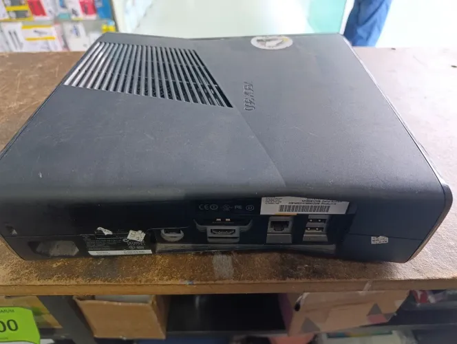 Xbox 360s para retirada de peças