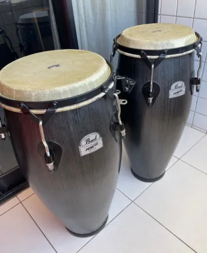 Vendo Congas PEARL (par) - 2.500,00