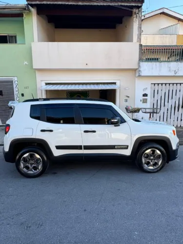 Jeep Renegade Sport 1.8 4X2 Flex 16V Mec. 2016