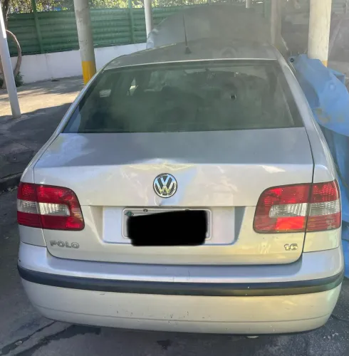 Volkswagen Polo Sedan 1.6 MI Total Flex 8V 4P 2005
