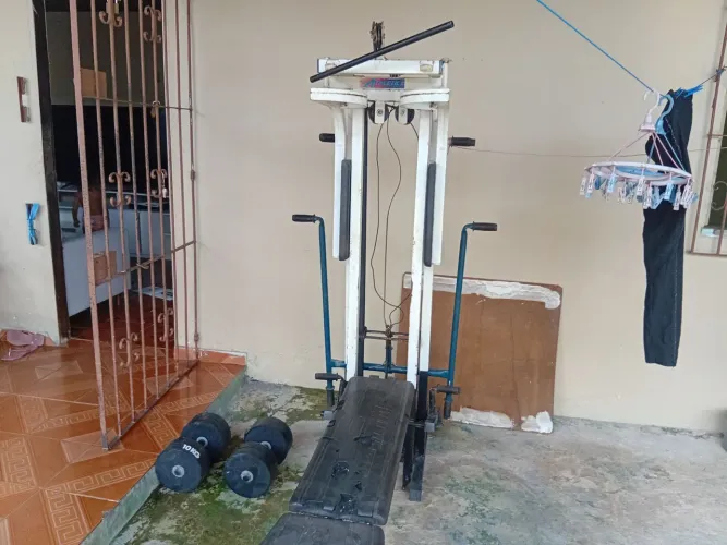 Maquina pra musculação 
