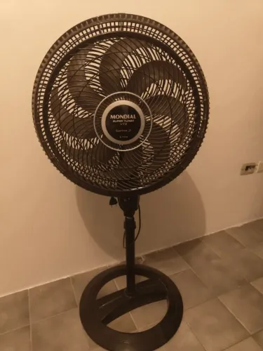 Ventilador de Coluna Turbo Mondial