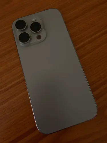 iPhone 15 pro 128gb
