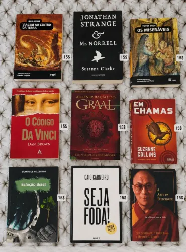 Livros usados a venda. Conservados cada exemplar, 15 reais.