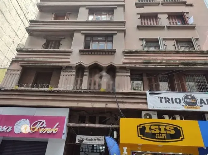 Casa em Condomínio com 1 Quarto(s) e 1 banheiro(s) para Alugar, 236 m² por R$ 2160 / Mês