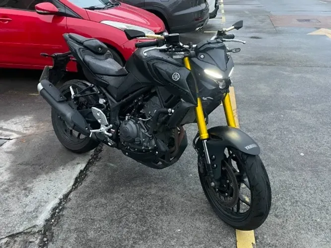 YAMAHA MT-03 CONNECTED - ANO 2026
